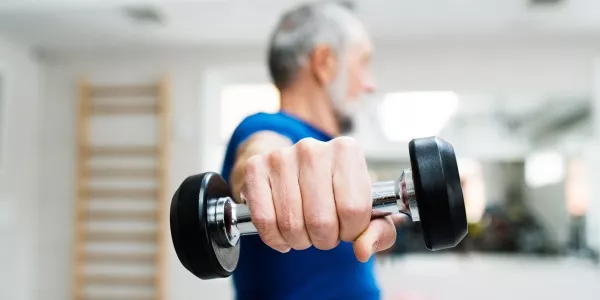 Sport bei Krebs – Muskelaufbau durch Zellaktivierung 